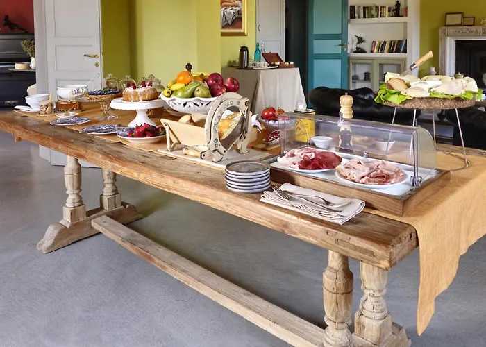 Relais Casa Mirabile * Менфи