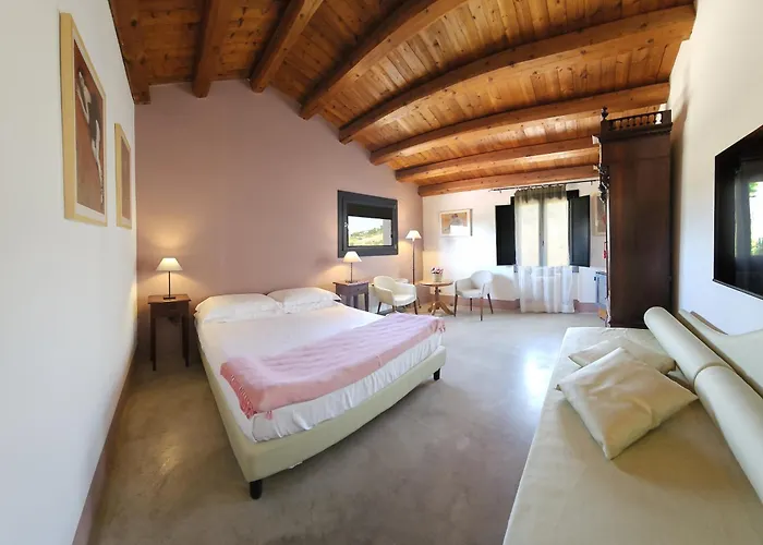 Relais Casa Mirabile Летний дом