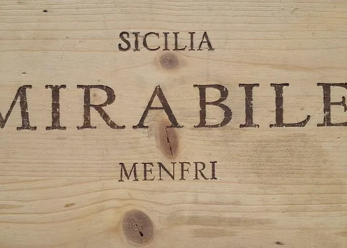 Relais Casa Mirabile * Менфи